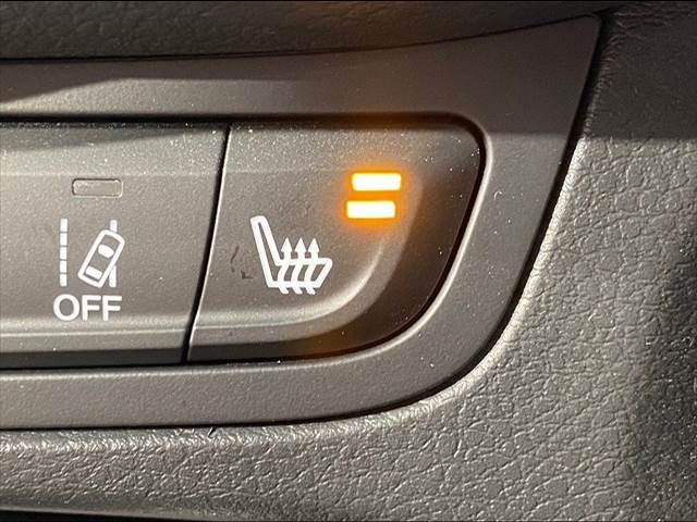 Jeep RENEGADE 2016-06 15920-15