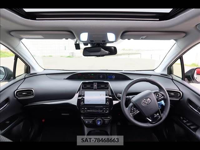 Toyota PRIUS 2021-10 282285-8