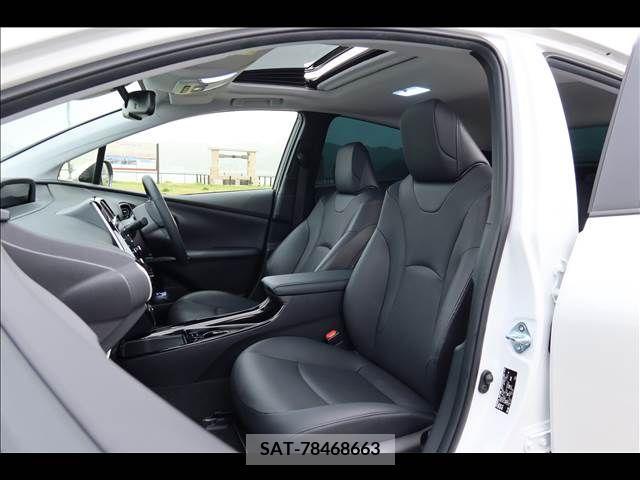 Toyota PRIUS 2021-10 282285-19