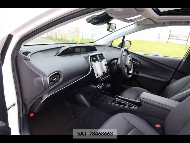 Toyota PRIUS 2021-10 282285-18