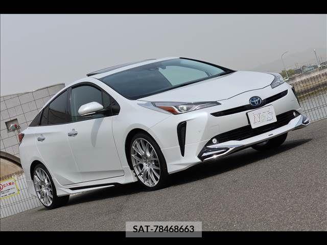 Toyota PRIUS 2021-10 282285-5