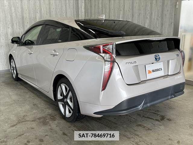 Toyota PRIUS 2016-05 377420-12