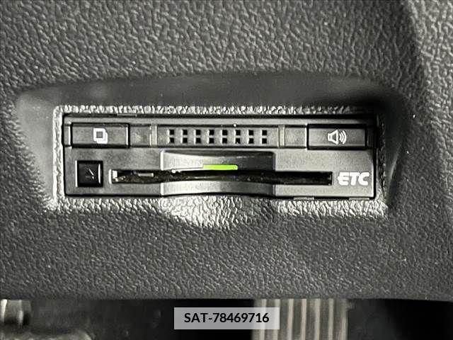 Toyota PRIUS 2016-05 377420-4