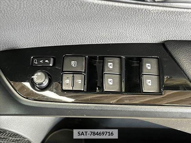 Toyota PRIUS 2016-05 377420-27