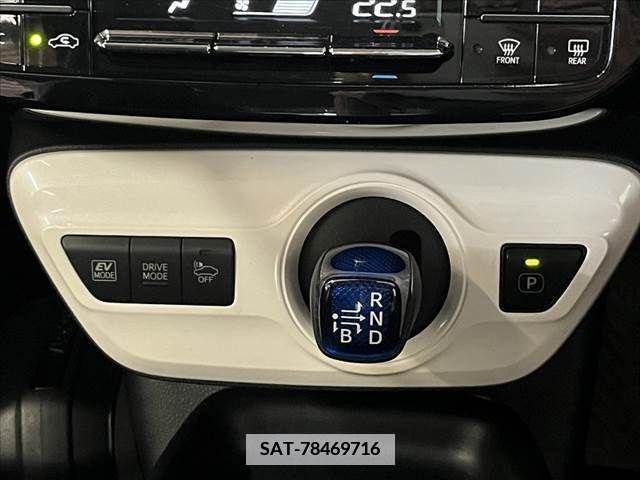 Toyota PRIUS 2016-05 377420-18
