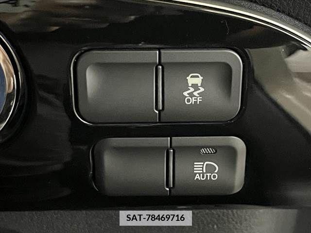 Toyota PRIUS 2016-05 377420-26