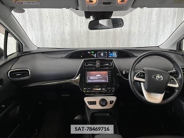 Toyota PRIUS 2016-05 377420-1