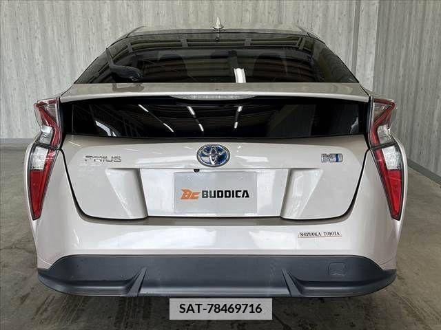 Toyota PRIUS 2016-05 377420-13