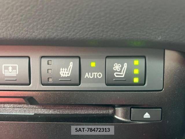 Lexus ES 2019-04 244060-5