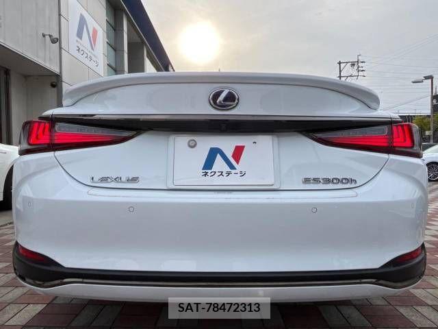 Lexus ES 2019-04 244060-15