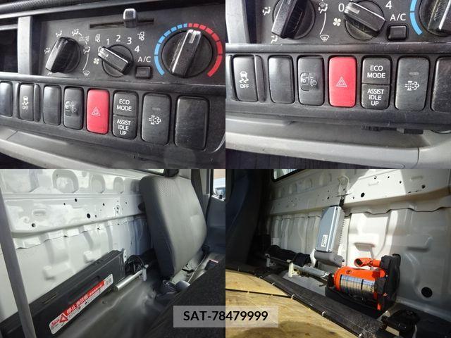 Hino DUTRO 2018-09 207504-23