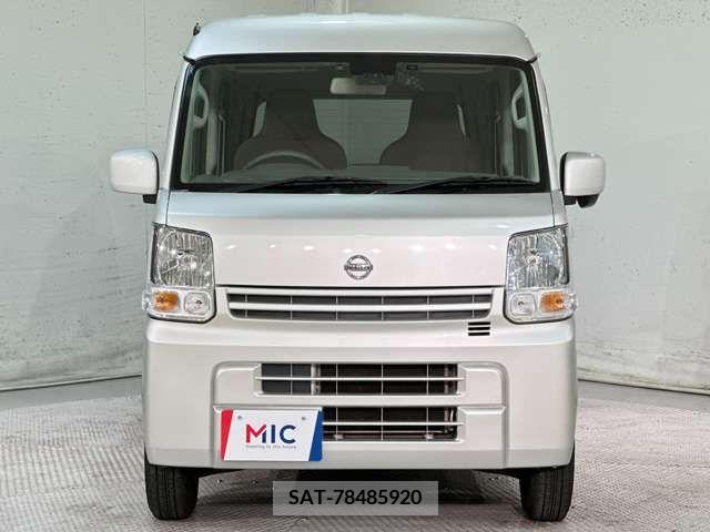 Nissan CLIPPER 2018-06 302185-6