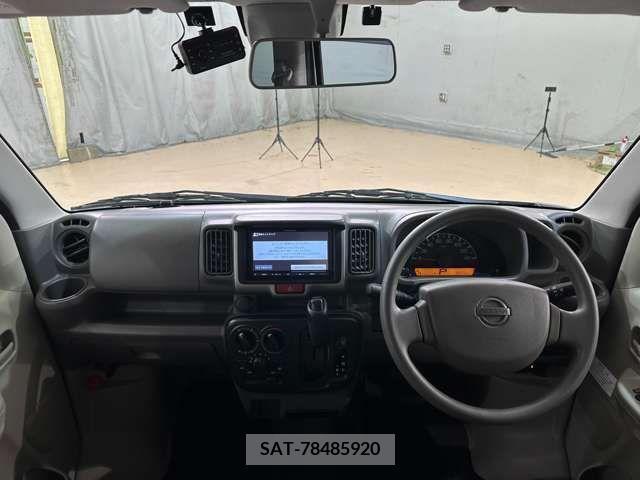 Nissan CLIPPER 2018-06 302185-18