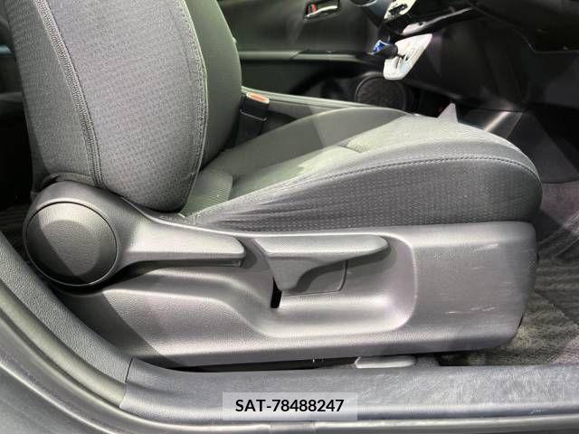 Toyota PRIUS 2017-10 366524-7