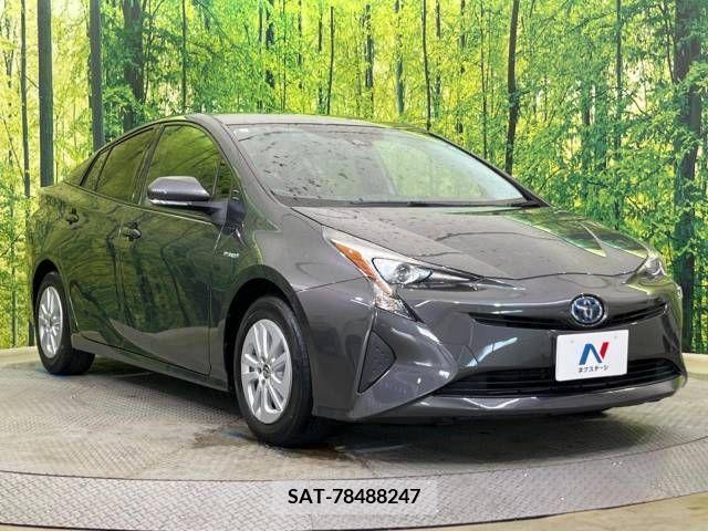 Toyota PRIUS 2017-10 366524-16