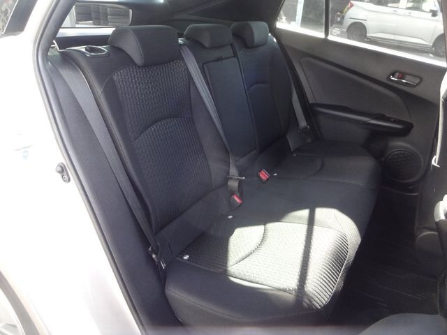 Toyota PRIUS 2017-06 22978-4