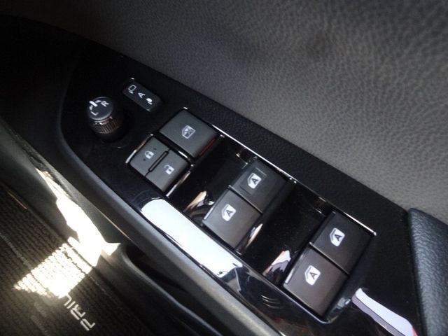 Toyota PRIUS 2017-06 22978-22