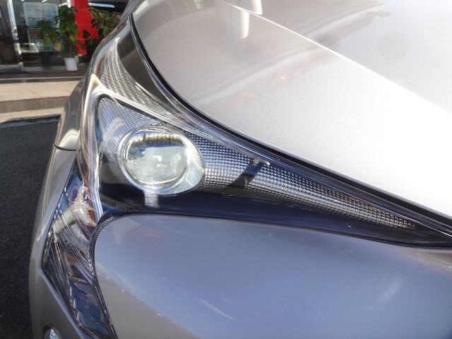 Toyota PRIUS 2017-06 22978-26