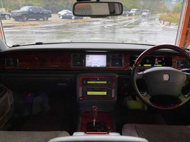 Toyota CENTURY 2006-09 188917-18
