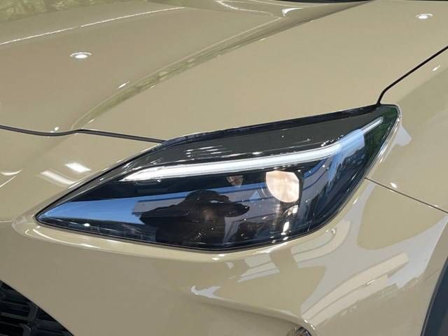 Toyota YARIS CROSS 2023-03 181597-12