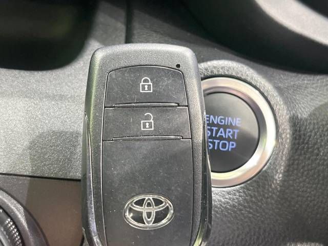 Toyota YARIS CROSS 2023-03 181597-8