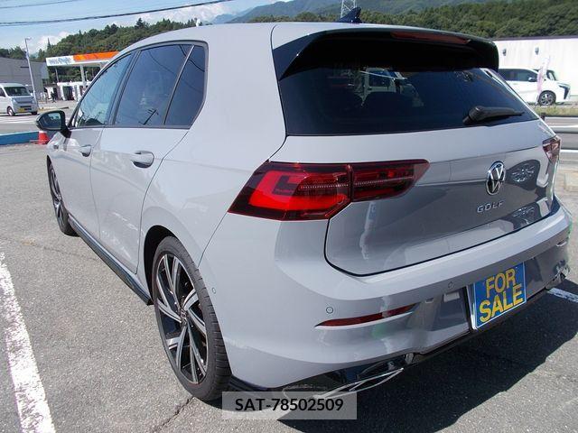 VolksWagen GOLF 2022-10 348166-2