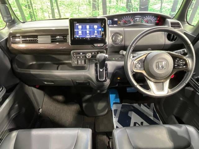 Honda N BOX CUSTOM 2018-05 190965-1