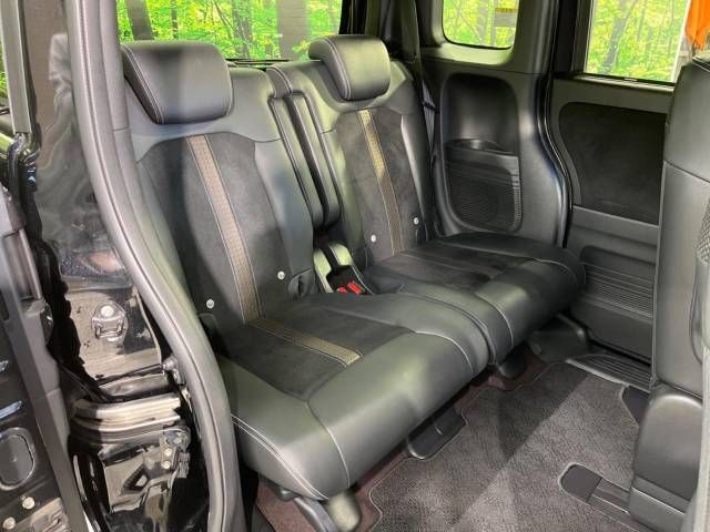 Honda N BOX CUSTOM 2018-05 190965-9