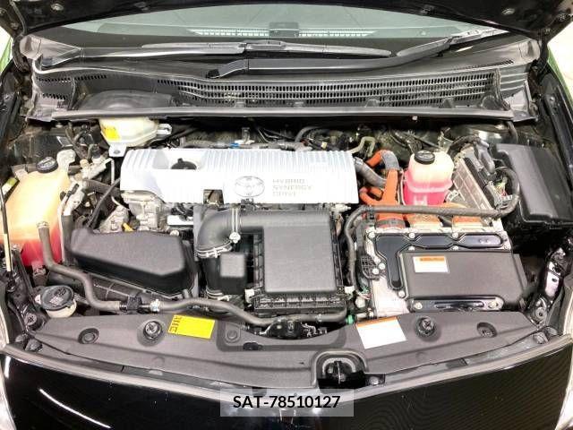 Toyota PRIUS 2015-01 241067-18