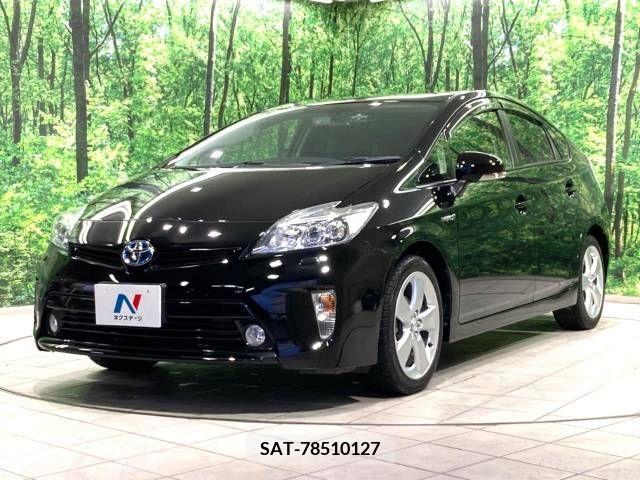 Toyota PRIUS 2015-01 241067-16