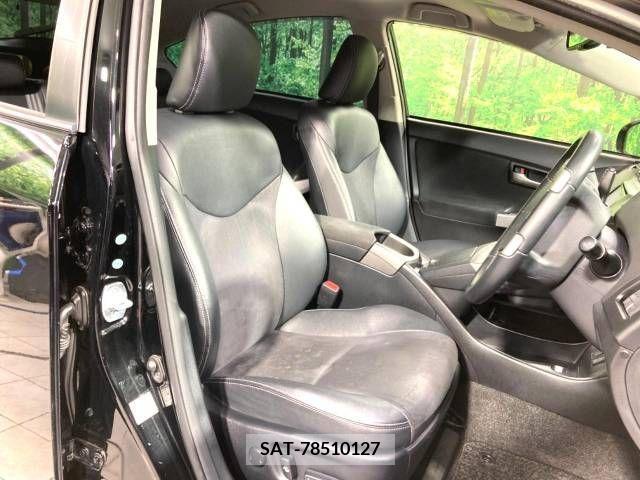 Toyota PRIUS 2015-01 241067-8