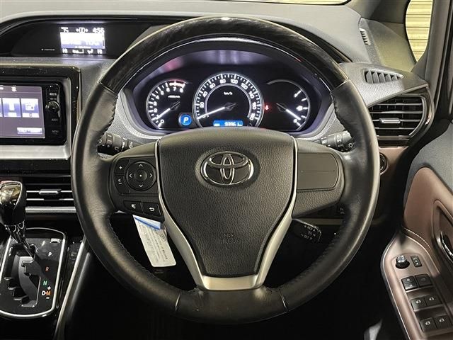 Toyota ESQUIRE 2016-03 404-24