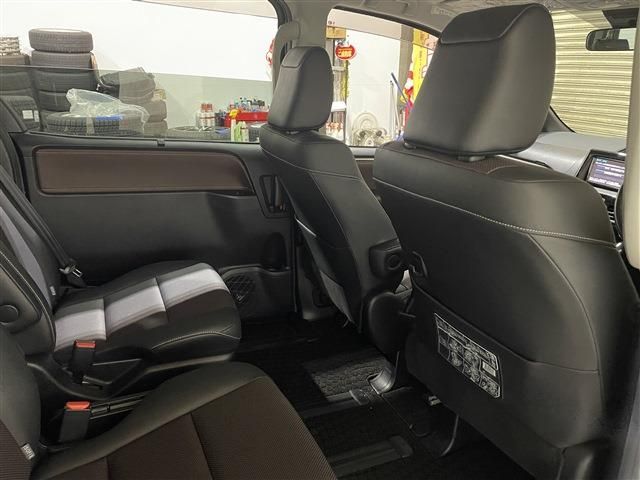 Toyota ESQUIRE 2016-03 404-15