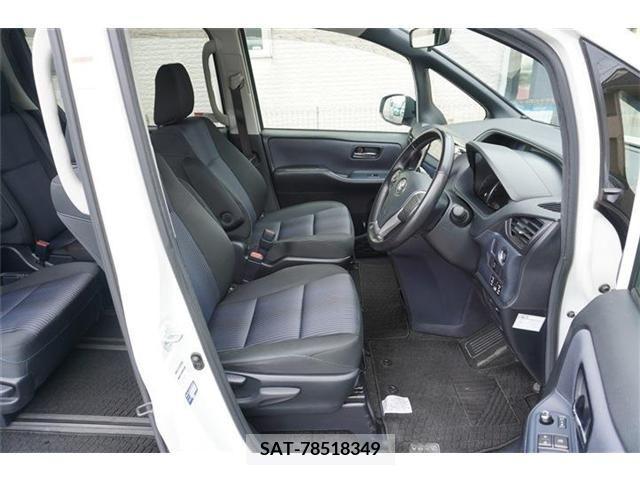 Toyota VOXY 2015-09 321432-10