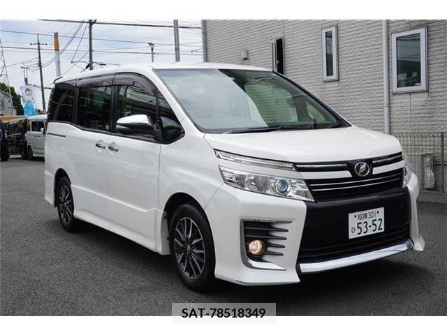 Toyota VOXY 2015-09 321432-1