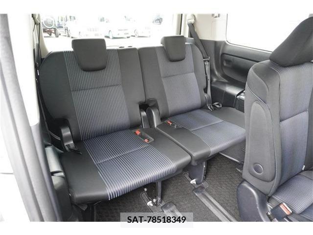 Toyota VOXY 2015-09 321432-12