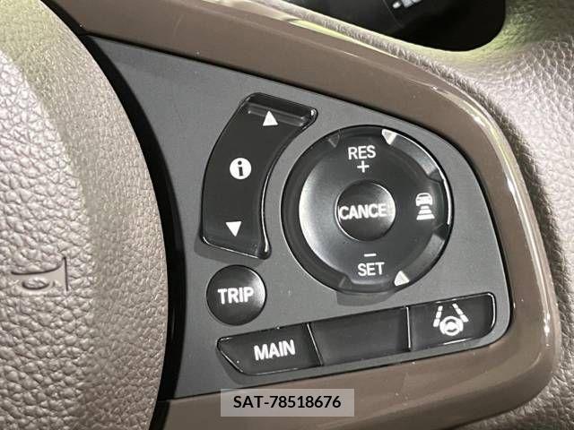 Honda N BOX 2022-04 211887-4