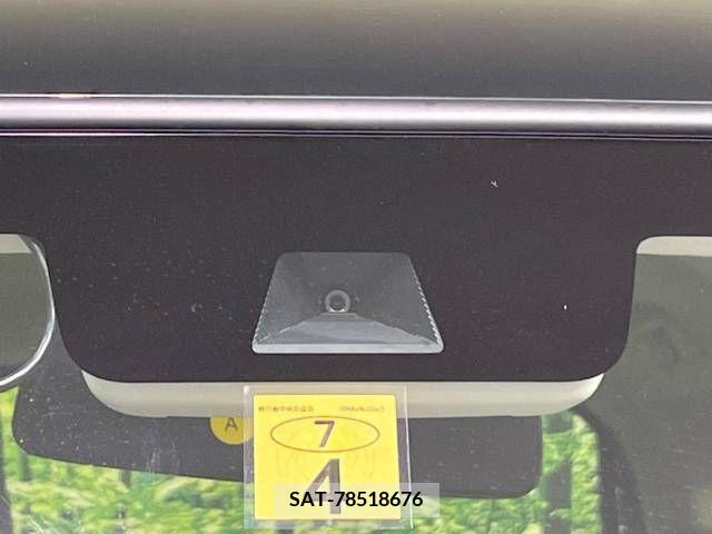Honda N BOX 2022-04 211887-3