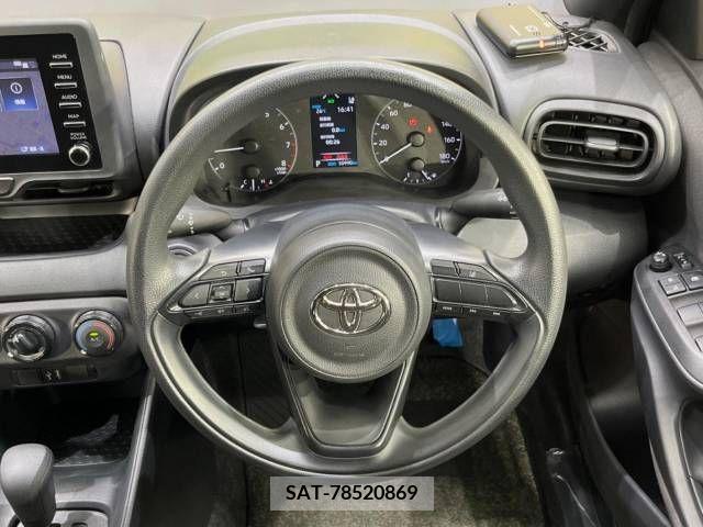 Toyota YARIS 2022-03 308743-11