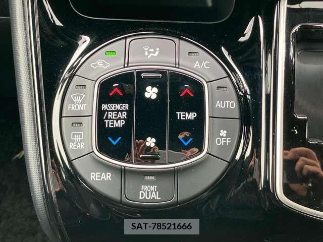 Toyota NOAH 2019-02 365163-17