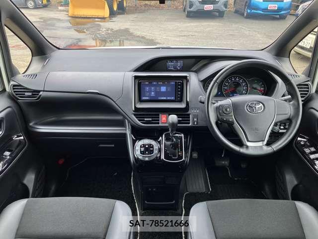 Toyota NOAH 2019-02 365163-6