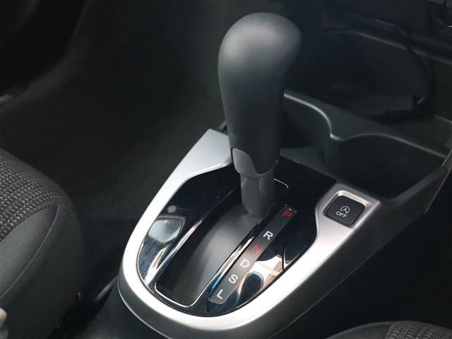 Honda FIT 2015-08 186420-11