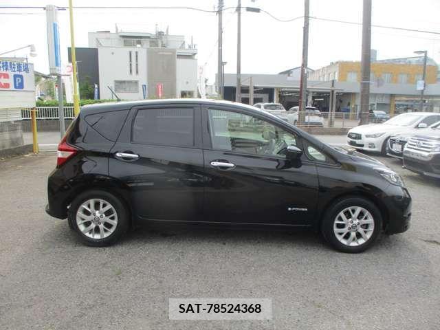 Nissan NOTE 2019-06 328226-11