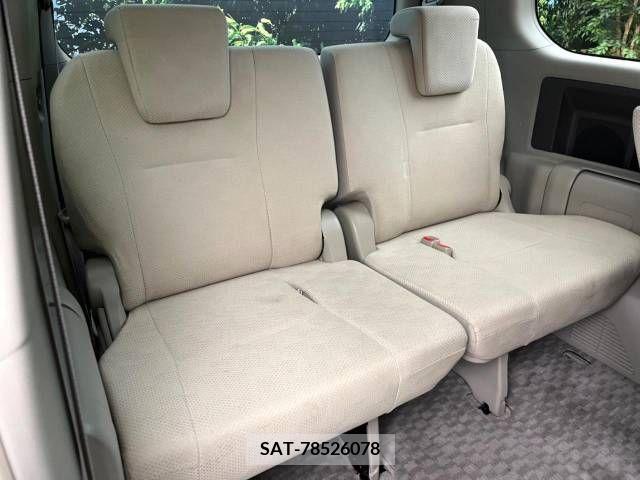 Toyota NOAH 2009-12 250401-10