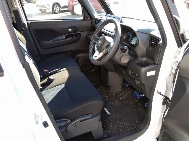 Nissan ROOX 2021-09 4440-15