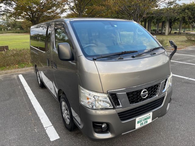 Nissan NV350 Caravan 2015-07 14903-12
