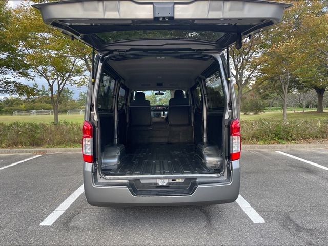 Nissan NV350 Caravan 2015-07 14903-9