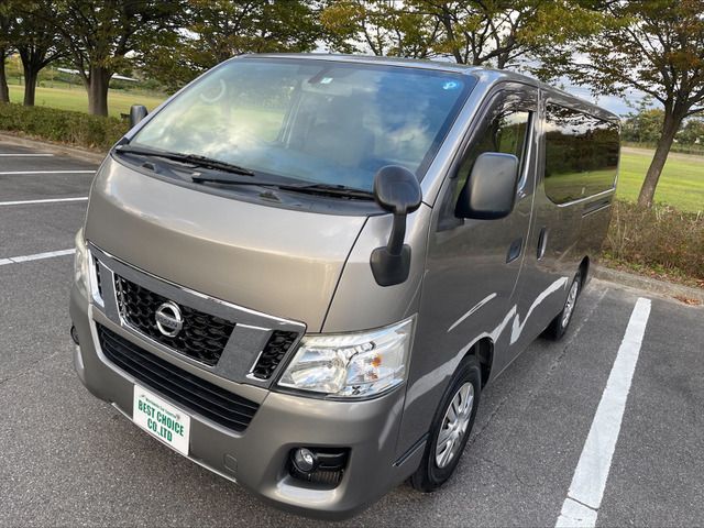 Nissan NV350 Caravan 2015-07 14903-10