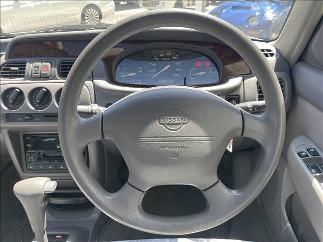 Nissan MARCH 2000-10 8015-12