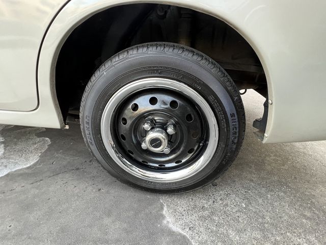 Nissan MARCH 2000-10 8015-6